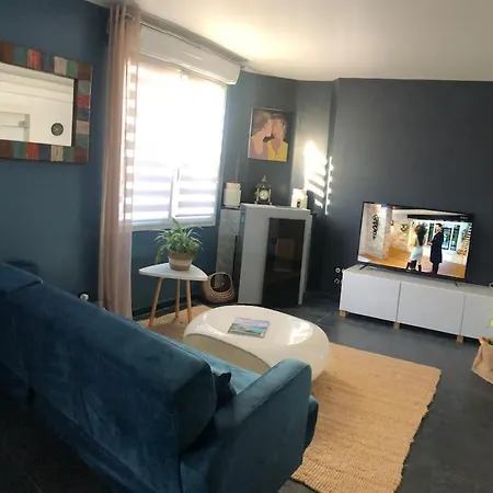 Standing 2 Personnes Equipe Terrasse, Stationnement Facile Et Gratuit Dans Quartier Des Arenes Апартаменты *