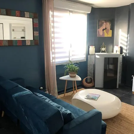 아파트 Standing 2 Personnes Equipe Terrasse, Stationnement Facile Et Gratuit Dans Quartier Des Arenes 바욘